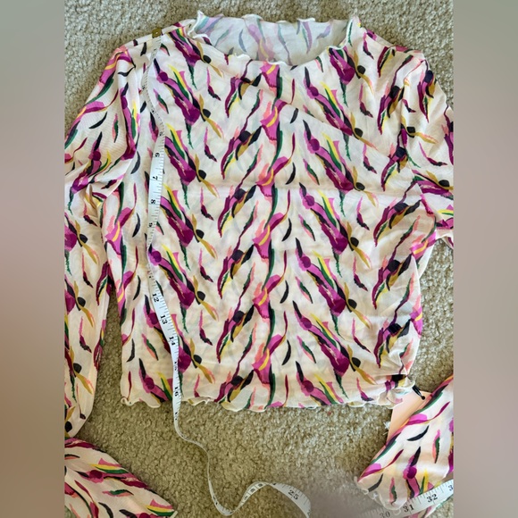Colorful Patterned Women's Top - Picture 4 of 4